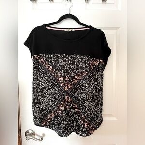 Rewind Black and Pink Floral Short Sleeve Top